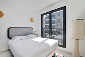 Apartment - Elegant Appt - 1bdr/2p - Near Paris & La Defense (Suresnes)
