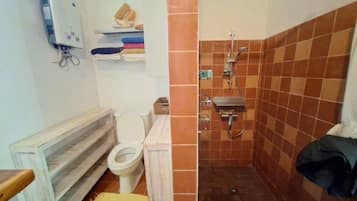 Comfort House | Bilik Mandi