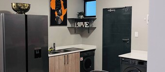 Happiness Retreat Stays-midrand