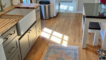 Microwave, oven, stovetop