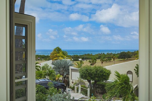 New Listing-Promotion-20% OFF! -Ocean View Villa - Pool - Located on Golf Course