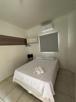 Room - Hostel Zampollo  (Goiânia)