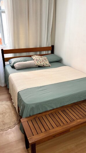 1 chambre, accĂšs Ă Internet, literie fournie