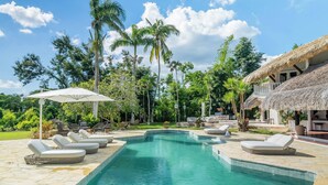 Nhà, 5 phòng ngủ, hồ bơi riêng | Hồ bơi
