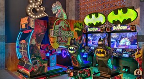 Games room - Luxury Condo: 7min downtown and beach, discounts on restaurants, golf, spa and more. (Cabo San Lucas)