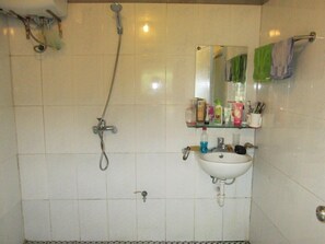 Bathroom - Dong Que Homestay - Hostel (Ha Giang)
