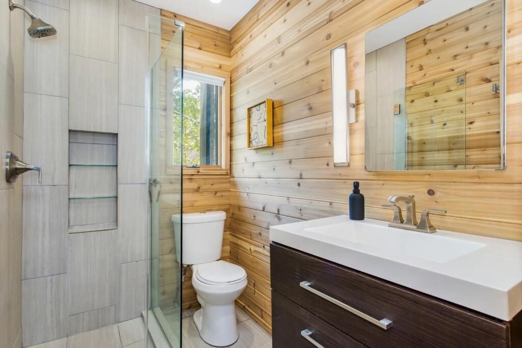 Superior Double Room | Bathroom