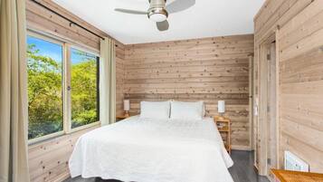 Chambre supérieure double | Fer et planche à repasser, accès au Wi-Fi (inclus)