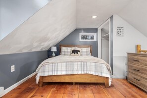 2 bedrooms, free WiFi, bed sheets - Cozy House near Old Forge (Forestport)