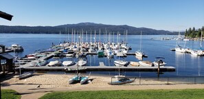 Marina - McCall | Friends & Family Retreat | Pool + Hot Tub | 2BR (McCall)