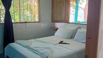 Double Room, Sea View | WiFi (free)
