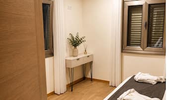5 slaapkamers, wifi, beddengoed
