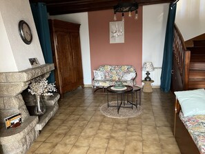 Interior - Le Relais des Oliviers (CAMPENEAC)