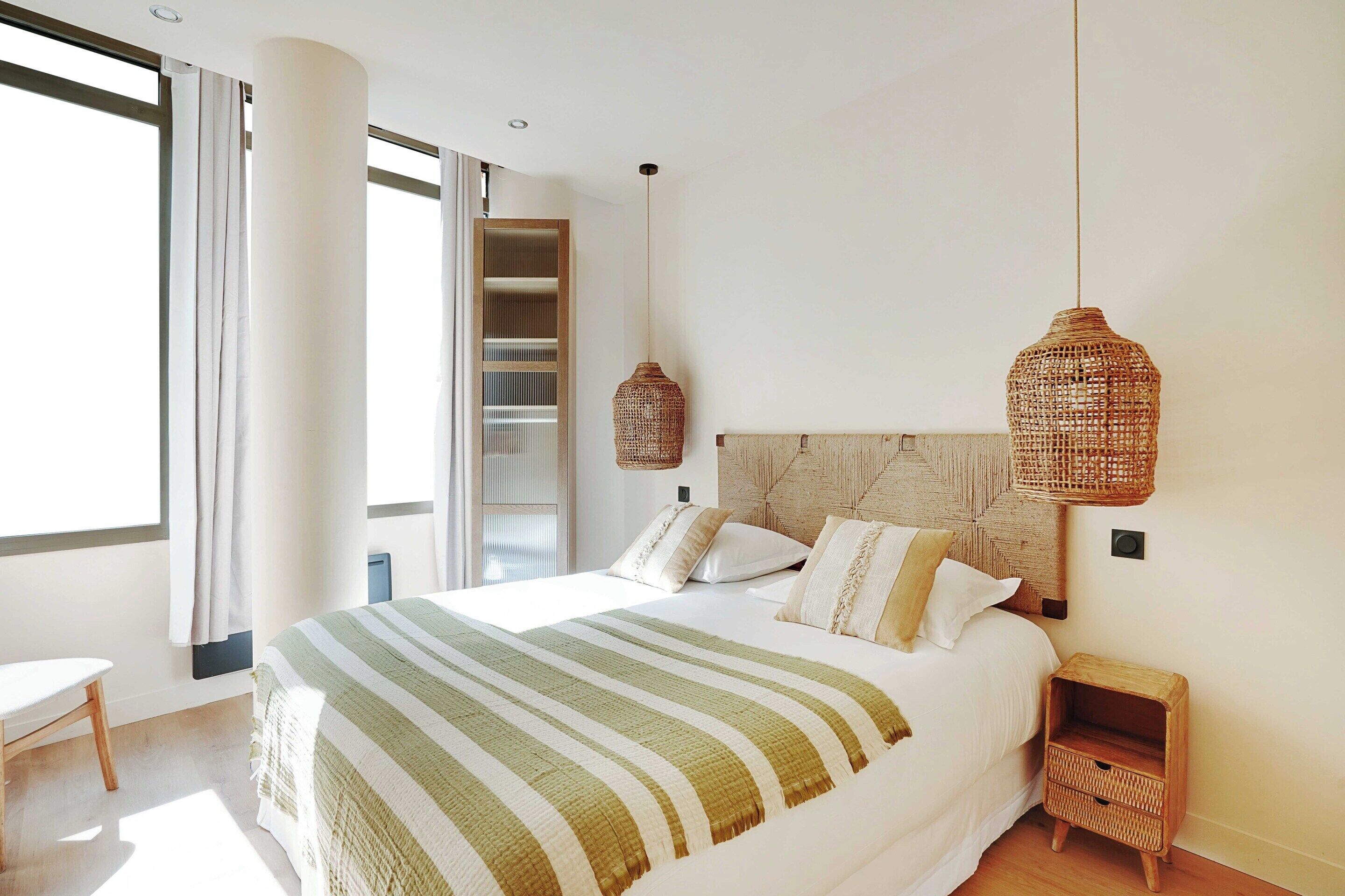 Apartment | 2 bedrooms, laptop workspace, iron/ironing board, bed sheets