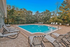 Pool - Sunny Condo with Pool and Tennis Court Access (Santa Rosa Beach)
