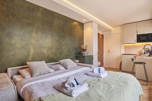 House - New Studio Eiffel Tower-trocader With Terrace (Paris)
