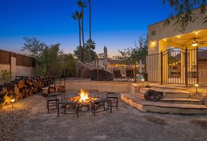 Terrace/patio - Scottsdale Oasis | Pickeball | Pool | Golf Sim (Scottsdale)