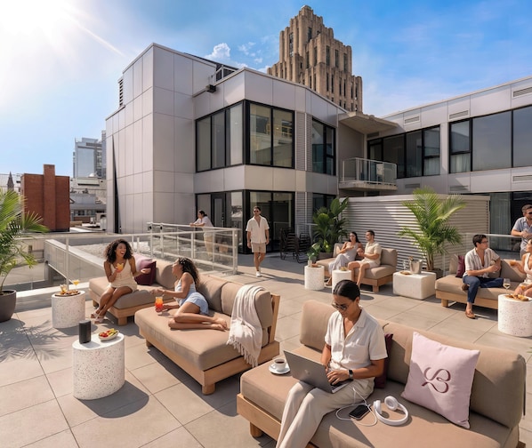Terrace/patio - Loft | Quiet Apartment Old Montreal, Courtyard, Full Kitchen (Montréal)