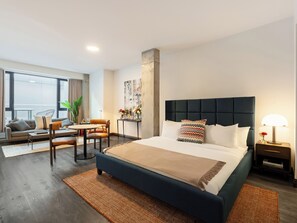 1 bedroom, iron/ironing board, travel cot, WiFi - Loft with Terrace | Bright Apartment Old Montreal, Street View (Montréal)
