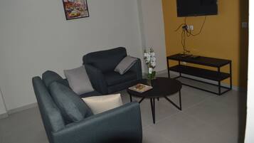 Appartement Deluxe, vue ville | Fer et planche à repasser, Wi-Fi gratuit, draps fournis