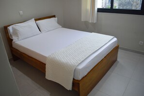 Deluxe Apartment, Courtyard View