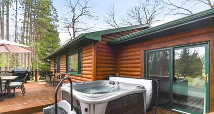 Sherwood Shores - Lakefront Hot Tub & Private Dock