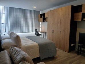 1 bedroom, iron/ironing board, Internet, bed sheets - Central Location, Deluxe, in the heart of the City, Sector Teusaquillo (Bogotá)