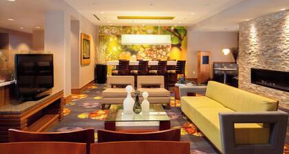 Marriott Ithaca | King | Ithaca Commons, Finger Lakes Wine Country