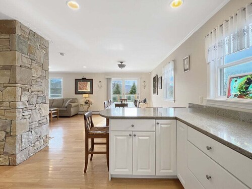 A T Lodge — Vermont Mountain Escape by Killington, Okemo & Cold River
