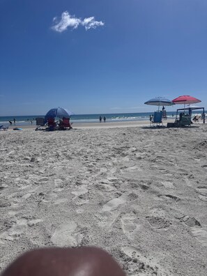 Beach - Spacious 3B/3B a condo with AC across from the beach in charming Ponce Inlet FL (Ponce Inlet)