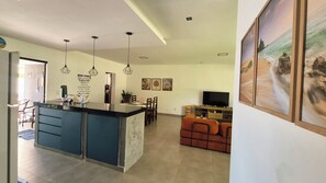 Interior - House with private lagoon, fireplace and beach access in the Águas de Sauipe condominium. (Porto de Sauipe)