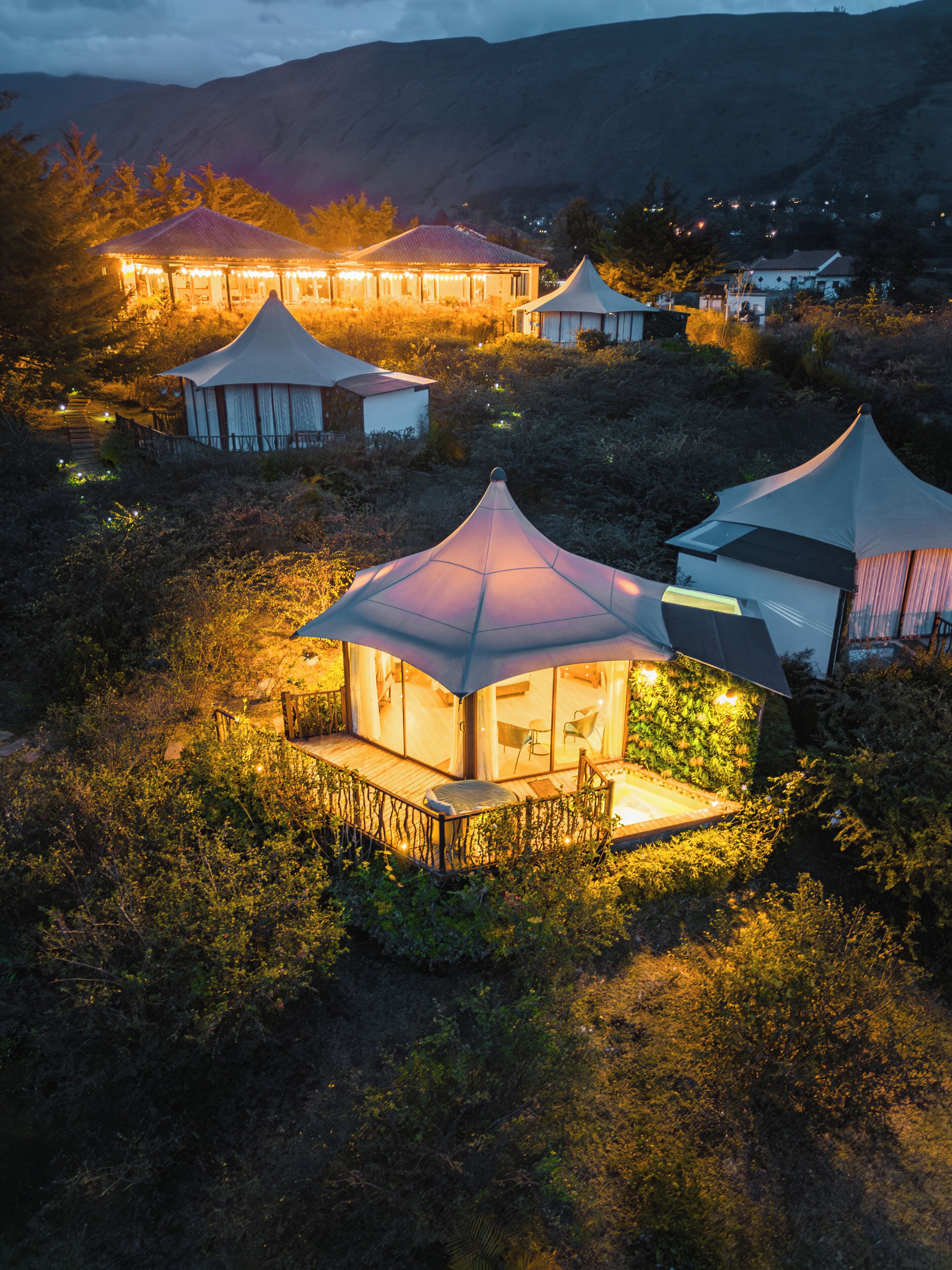 Superior Villa, Mountain View | Exterior