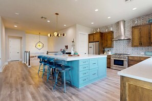 Private kitchen - PEL607 After Dune Delight, Private Heated Pool, Parking for 5 (Port Aransas)