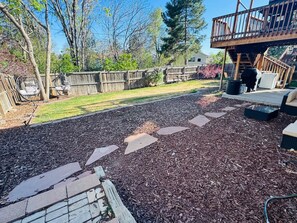 Property grounds - Private Walk-Out Basement w/ Patio & Grill (Aurora)