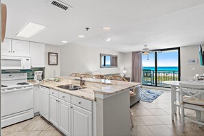 Condo, Multiple Beds (SunDestin 205) | Private kitchen - Sundestin 205 (Destin)