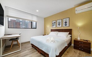 1 bedroom - Go Living Suites - 703 (Medellín)