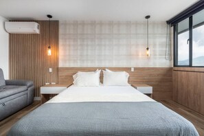 House - Go Living Suites - 1402 (Medellín)