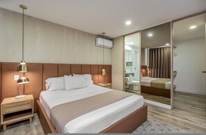 Room - Go Living Suites - 801 (Medellín)
