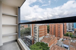 House - Housy Laureles - 301 (Medellín)