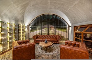 Maison, fumeur | 5 chambres