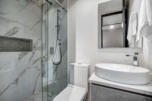 House - Housy Laureles - 203 (Medellín)
