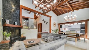 บ้านพัก | 4 ห้องนอน