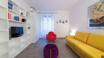 Lejlighed (1 Bedroom) | Opholdsområde | Tv