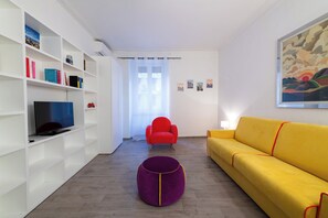 Lejlighed (1 Bedroom) | Opholdsområde | Tv