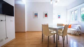 Apartment (2 Bedrooms) | Living area | TV