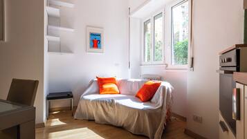 Apartment (2 Bedrooms) | Living area | TV