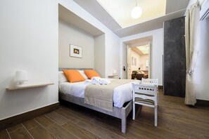 Interior - Piazza Nicola Amore 14 (Naples)
