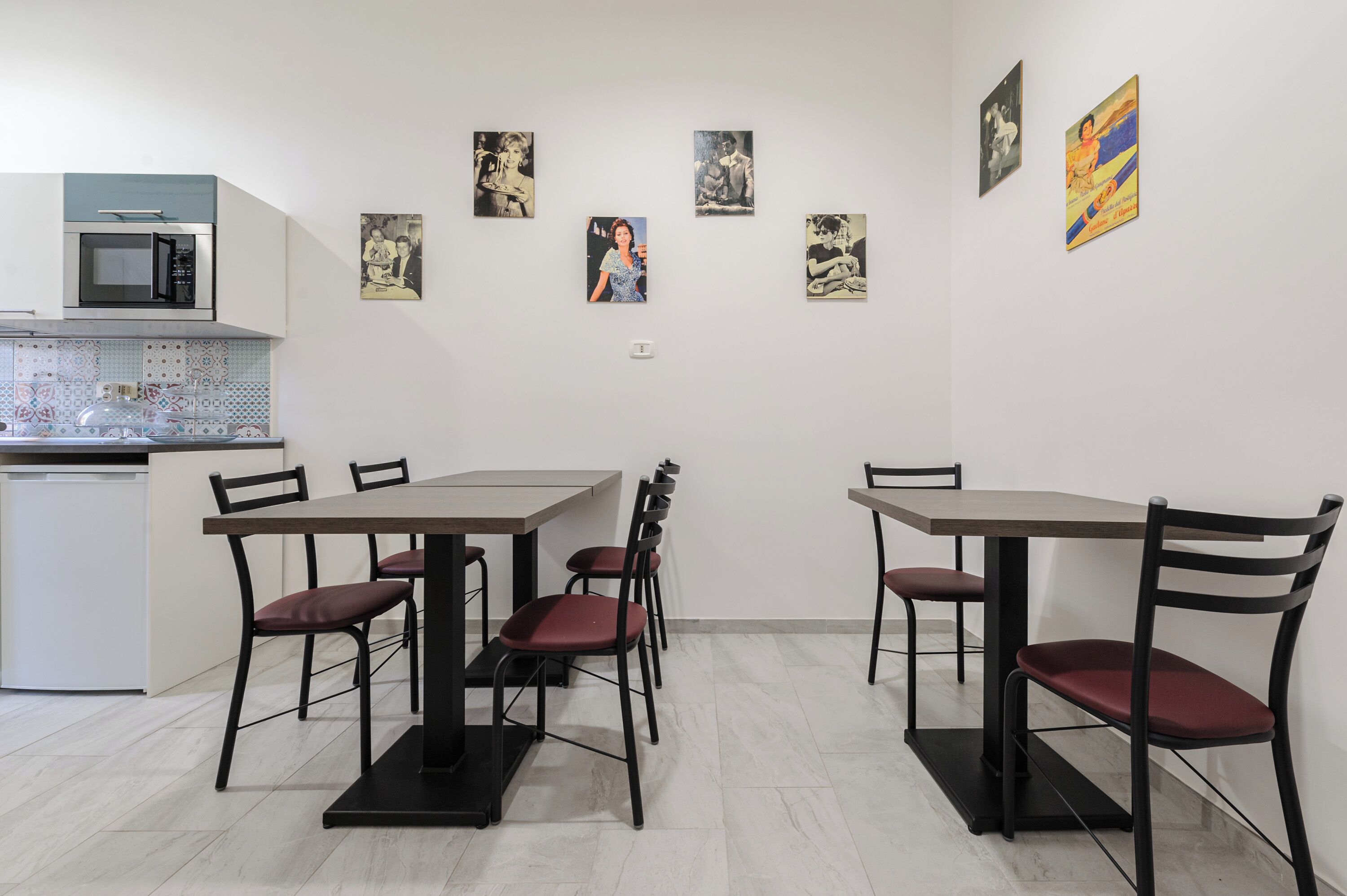 Căn hộ (3 Bedrooms) | Bếp riêng | Dụng cụ pha espresso, lò vi sóng, bếp nấu, ấm điện 