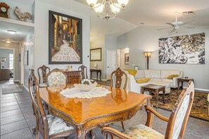 Interior - Private Outdoor Oasis: Surprise Getaway Near Golf! (Surprise)