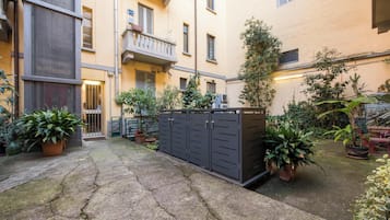 Apartment (1 Bedroom) | Interior
